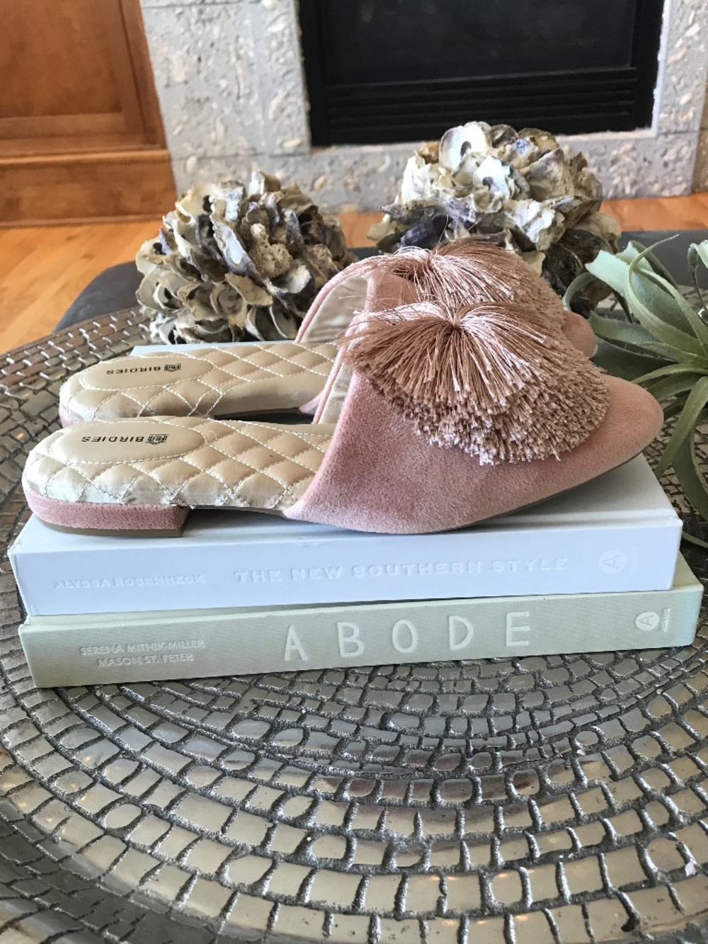 COQUETTE 🔥 BALLETCORE ROMANTIC VINTAGE INSPIRED PINK POM VELVET SLIDE - Picture 7 of 15